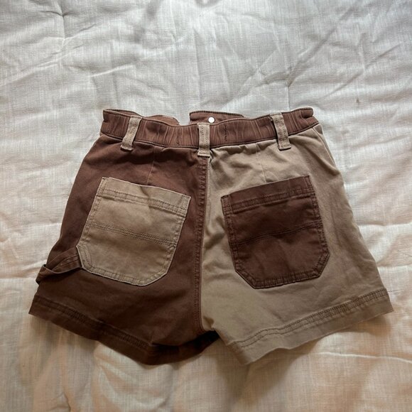 Hollister Brown Patchwork Cargo Shorts - Picture 4 of 5
